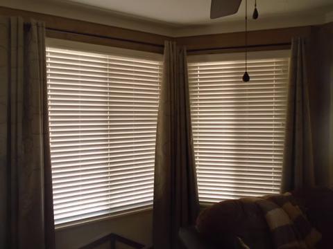 Custom horizontal blinds for a St. Augustine home